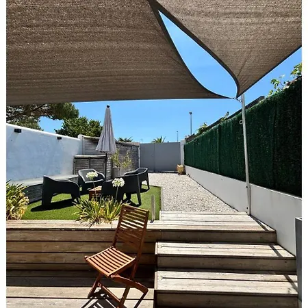 Сasa de vacaciones Maison Familiale 2 Min De La Et Des Commerces Rivedoux-Plage