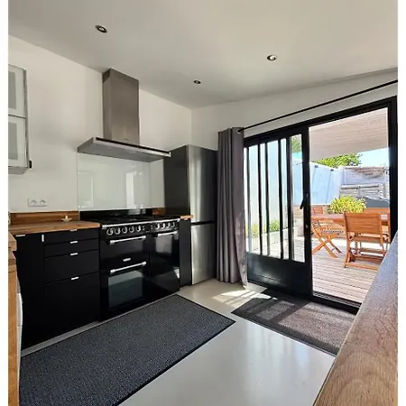 Сasa de vacaciones Maison Familiale 2 Min De La Et Des Commerces Rivedoux-Plage
